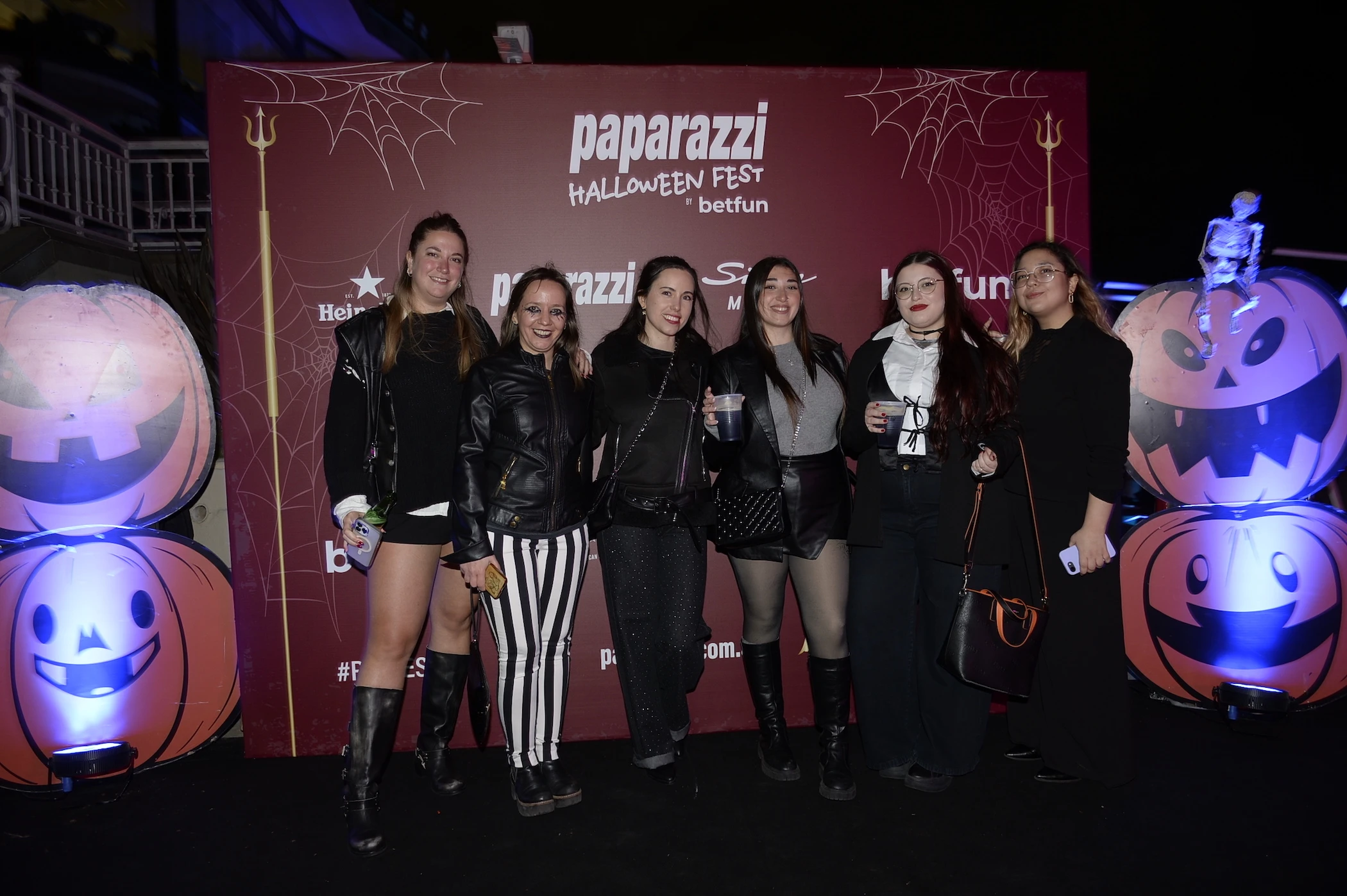 El equipo de IPG para Unilever con Antonella Cuffia y Magalí Molina, del equipo comercial de Atlántida.