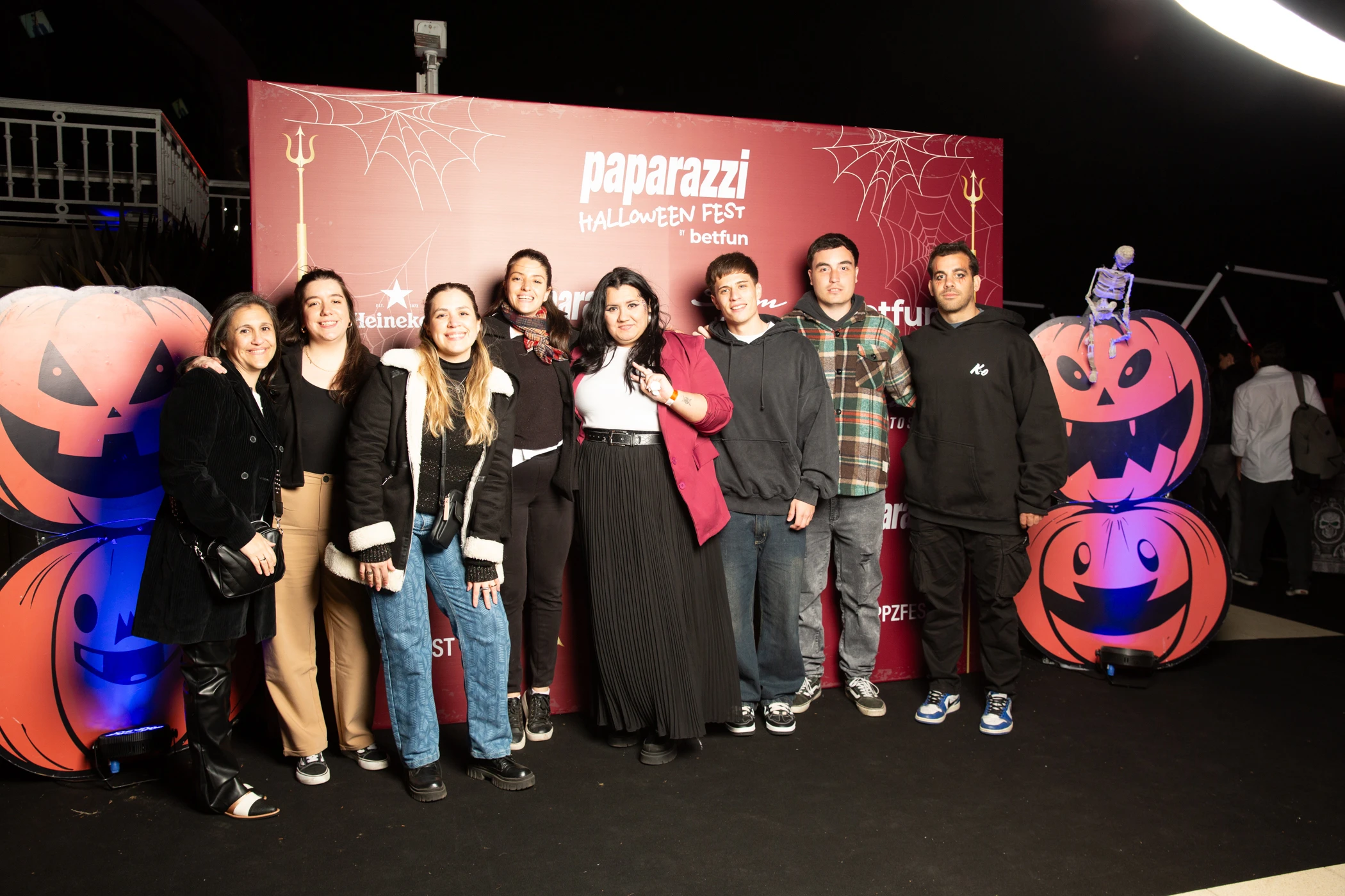 El equipo de Dentsu para Pernod Ricard con Cintia Sánchez y Augusto Spagnolo, del equipo comercial de Atlántida.