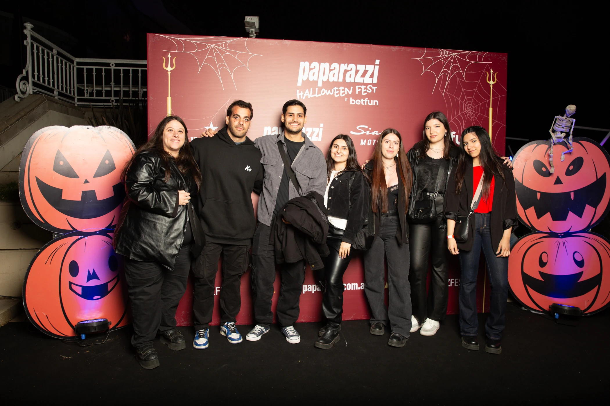 El equipo de IPG con Augusto Spagnolo, jefe de ventas de Atlántida.