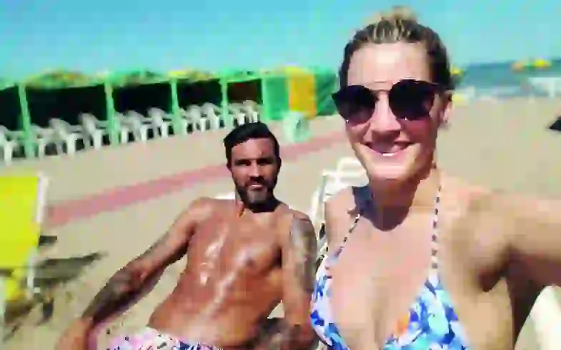 Mica Viciconte y Poroto en Mardel