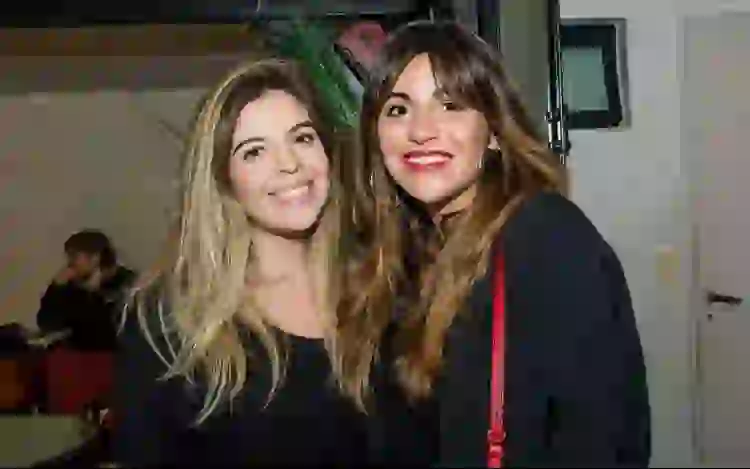 Dalma y Gianinna, preocupadas por la salud de su padre.