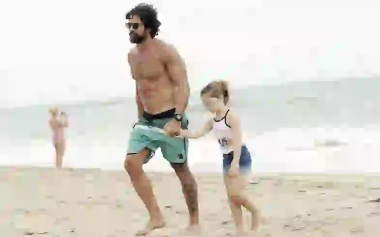 Luciano Castro junto a su hija Esperanza