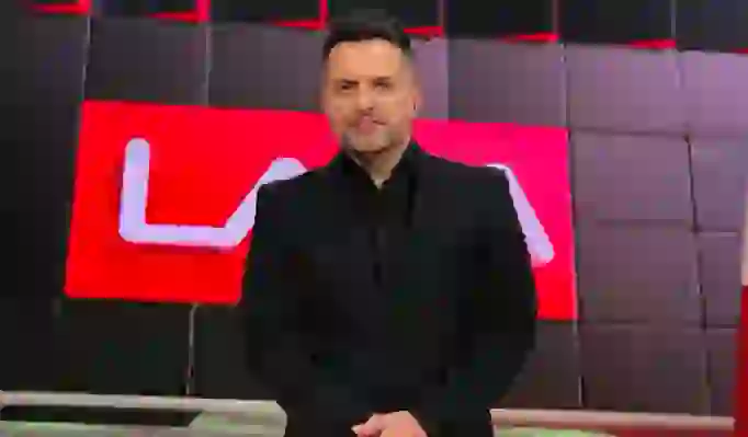 Antes de Anamá, se incorporó Cinthia Fernández.