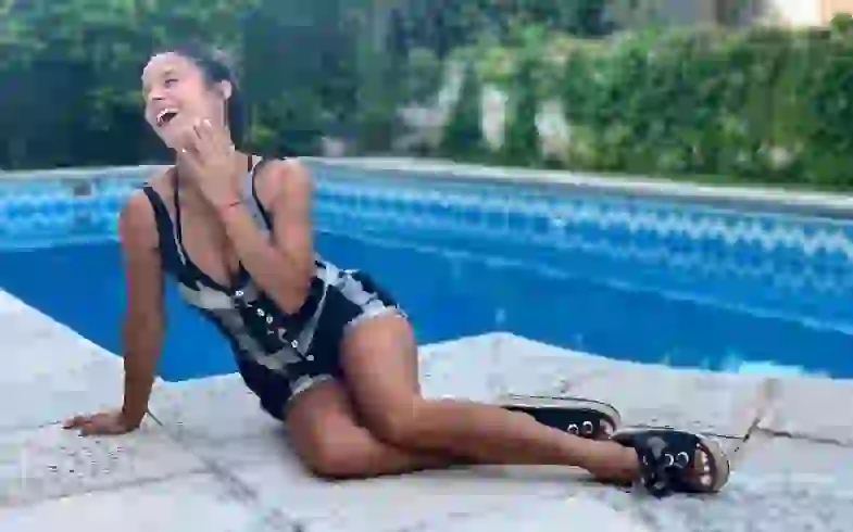 La mujer del Chato Prada contó que le tuvieron que dar letra a Laura.