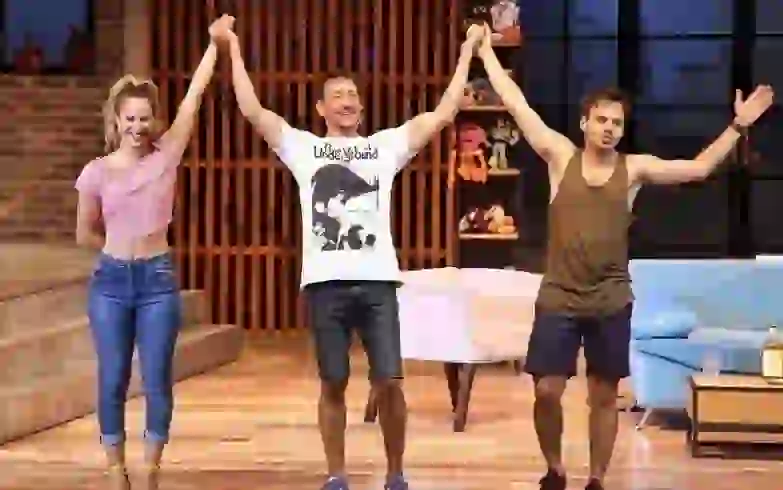 Y hacen un flor de éxito en la calle Corrientes.