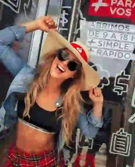 Flor desea apostar al cine.