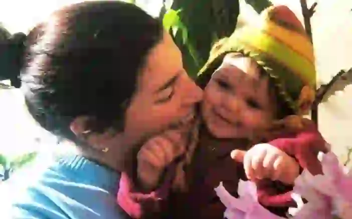 Débora Perez Volpin y su hija Luna