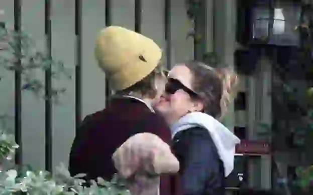 Cara Delevigne junto a su novia, Ashley Benson