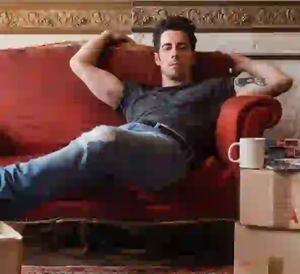 Esteban se tatuó a un boxeador filipino y la palabra 