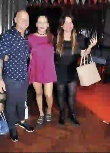 Barbie Veléz con el apoyo de su familia