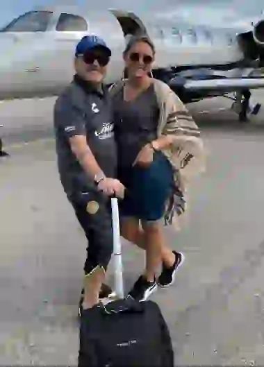 Burlando se desmiente, pero...