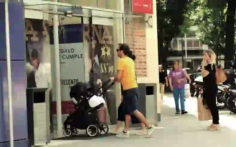 Benja Rojas junto a su pareja e hija