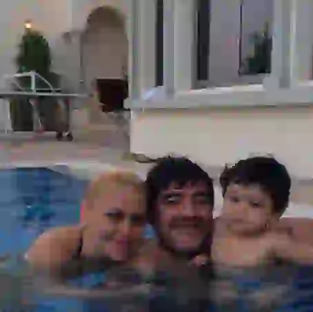 Verónica y Dieguito están instalados en México junto a Diego.