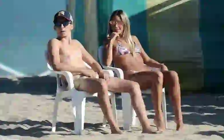 El romance que comenzó en medio de un escándalo