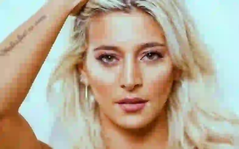 Sol Pérez en su nuevo rol de columnista de Sociedad