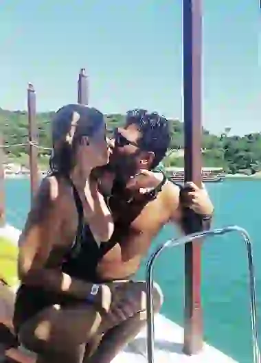 Brédice vive un intenso romance