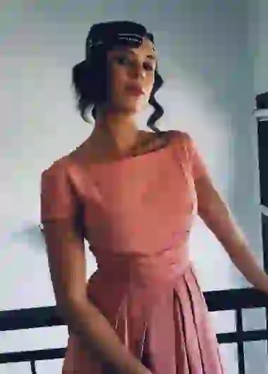 Al igual que su hermana, Delfi es una diosa.