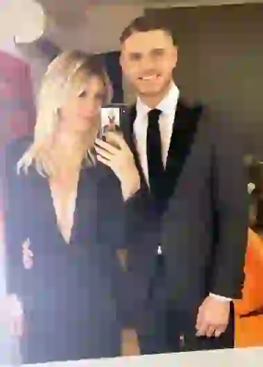 Wanda sigue luchando por el contrato de su marido.