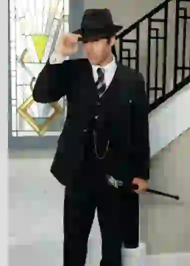 Galán y villano, Torcuato