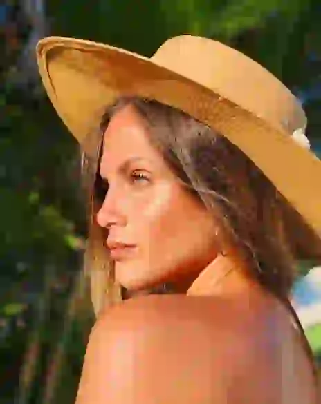 Barbie mostró su cuerpo y expresó su sentir desde el Caribe.