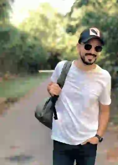 Abel Pintos incursiona como literato