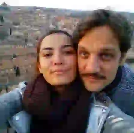 Ludmila y Rodrigo le dieron la bienvenida a su hija, Olivia.