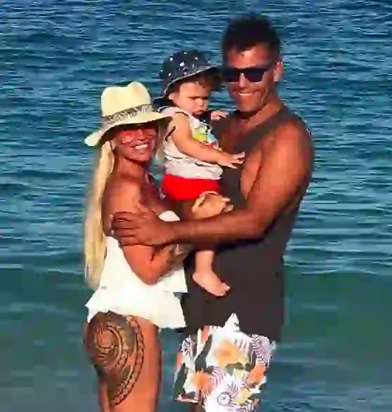 Florencia y Ramiro no creen en la monogamia.