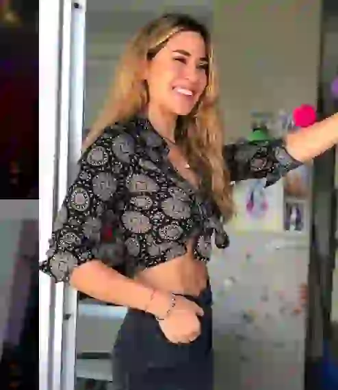 Jimena viajó a Disney con Momo y Mauro.