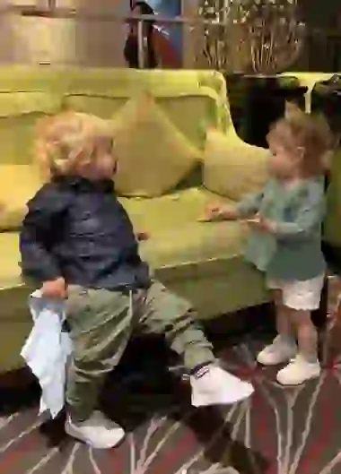 Mirko tiene nueva amiguita