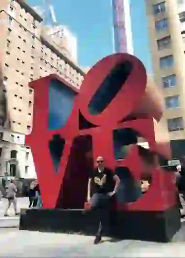 Uno de los típicos carteles de NY.