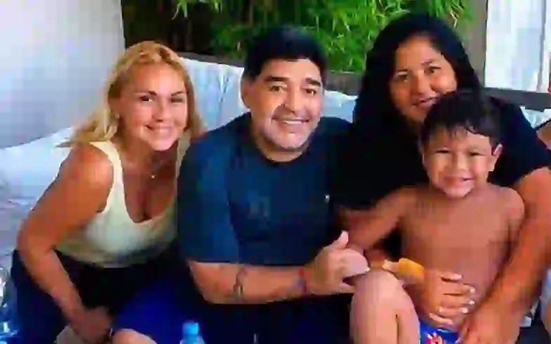 Verónica Ojeda desmintió los trascendidos sobre la salud de su mamá.