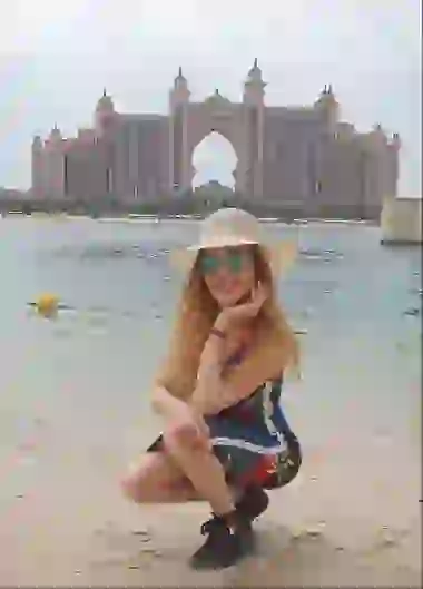 Fatima, diosa en Dubai.
