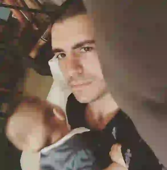 Mónica fotografió a Marco y Valentino y compartió la tierna postal en Instagram.