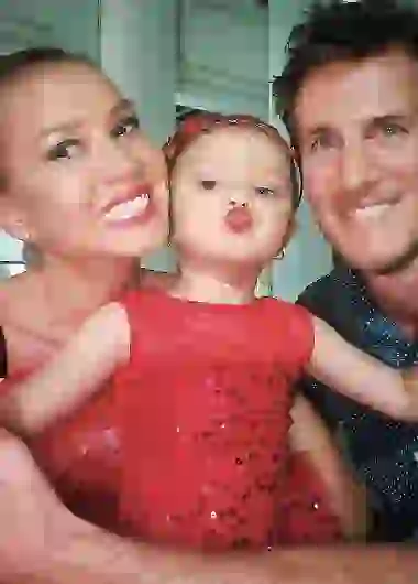 La pequeña de la casa ya pide un hermanito.