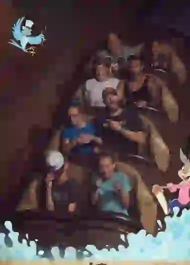 ¡Qué miedo: en una de las montañas rusas!