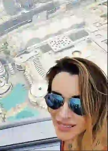 Fátima Florez de viajeen Dubai