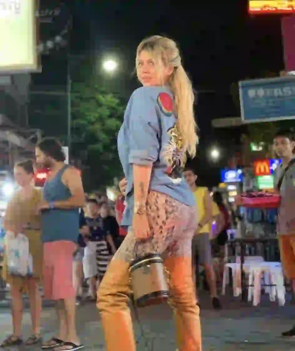 Wanda disfruta de Tailandia con Isabella.