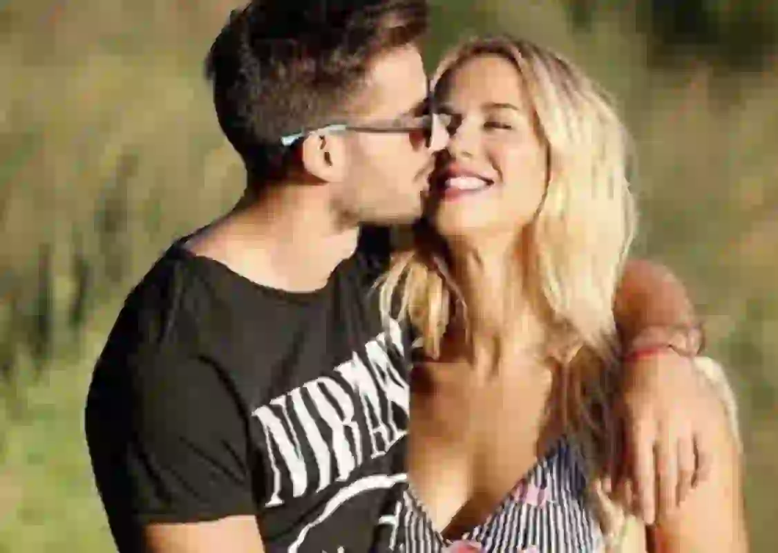 A Flor no le molestaría tener cerca a Nico en el trabajo.