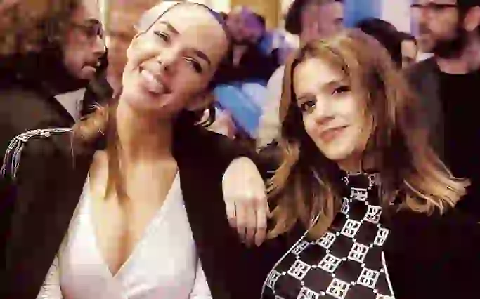 Julieta Nair Calvo y Violeta Urtizberea