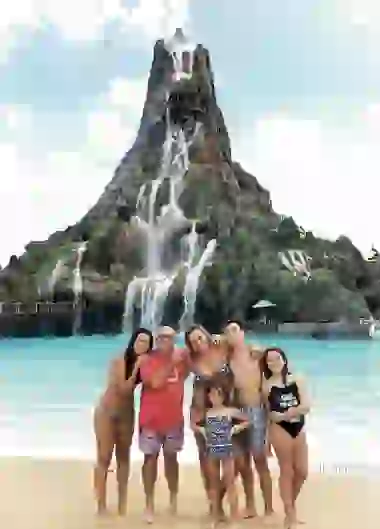 Campi y Denise Dumas de vacaciones en Orlando