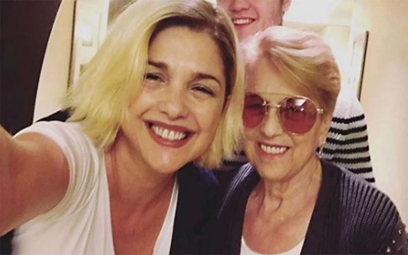 Araceli recordó a su mamá en su cumpleaños.