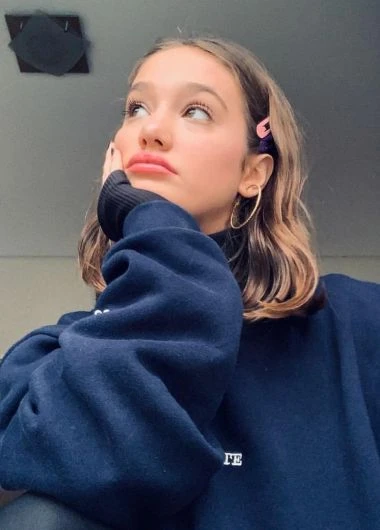 La hija de Gloria Carrá es de armas tomar.