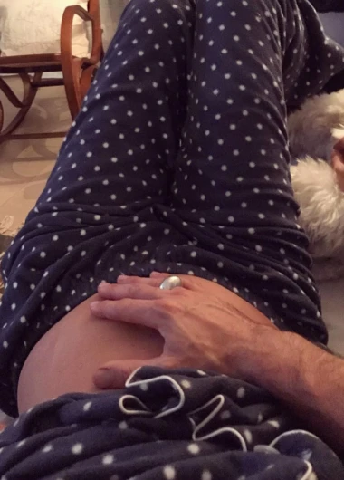 La panza de Eugenia Tobal asoma