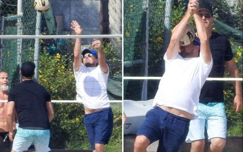 La pelota le da de lleno en la cara