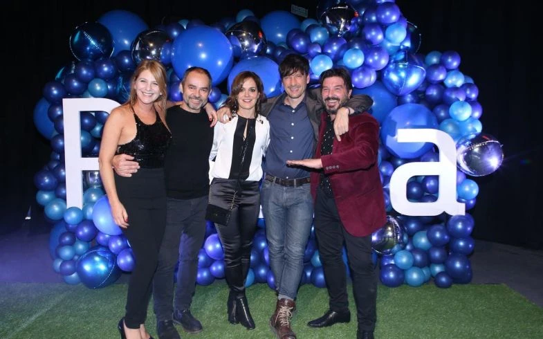 El elenco de Verdad Consecuencia