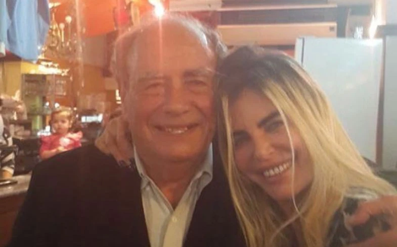 Raquel Mancini se refirió a la muerte de su padre en las redes sociales. 