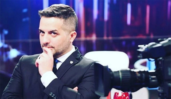 El jurado mandó al frente al integrante del BAR.