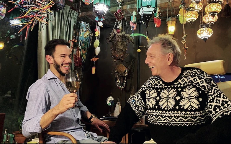 Pepito Cibrián en compañía de su novio