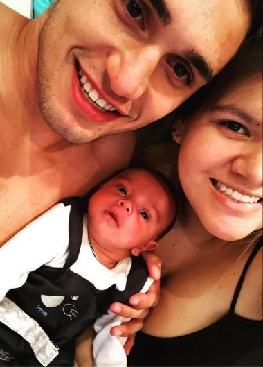 Morena terminó con el papá de Francesco a tres meses de haber sido madre.