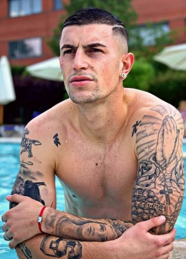 Luifa Galesio, se cubre el tattoo de amor a Ivana